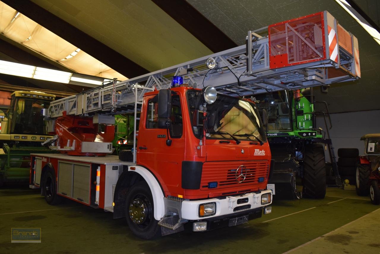 LKW of the type Mercedes-Benz 1422 F 4x2 DLK 23 12 Drehleiter, Gebrauchtmaschine in Oyten (Picture 2)