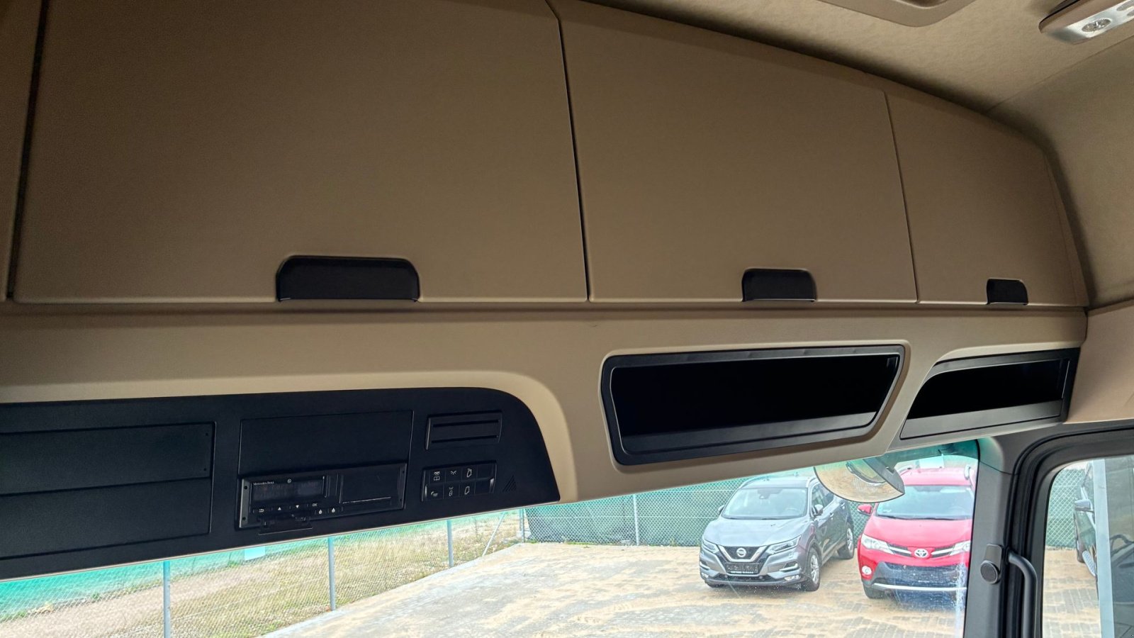 LKW des Typs Mercedes-Benz Actros 1845 GIGASPACE, Gebrauchtmaschine in Hedensted (Bild 16)