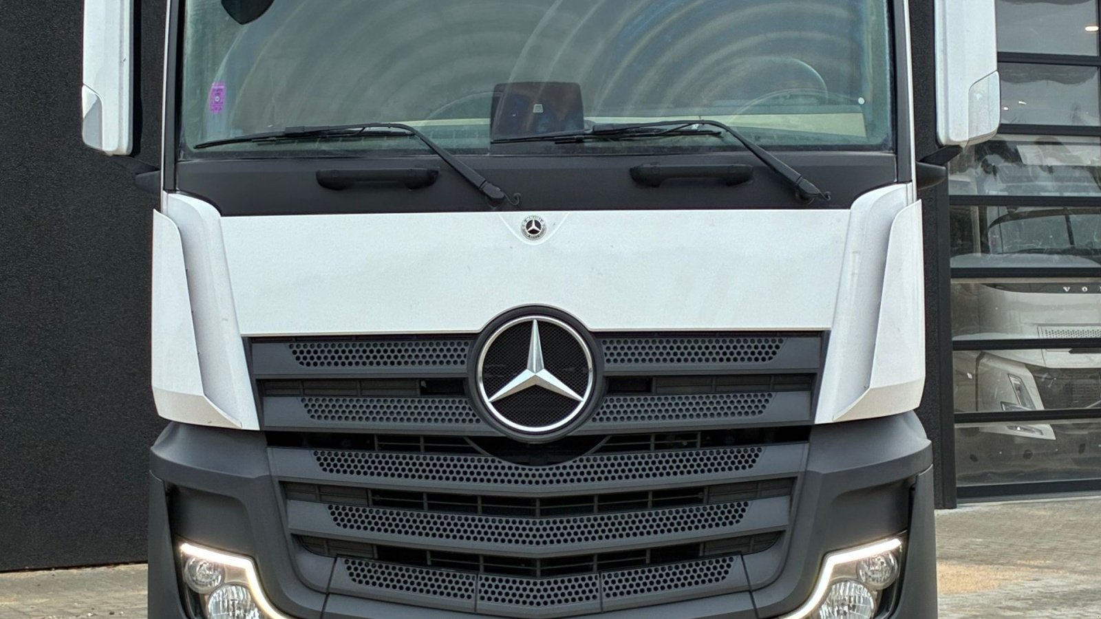 LKW des Typs Mercedes-Benz Actros 1845 GIGASPACE, Gebrauchtmaschine in Hedensted (Bild 2)