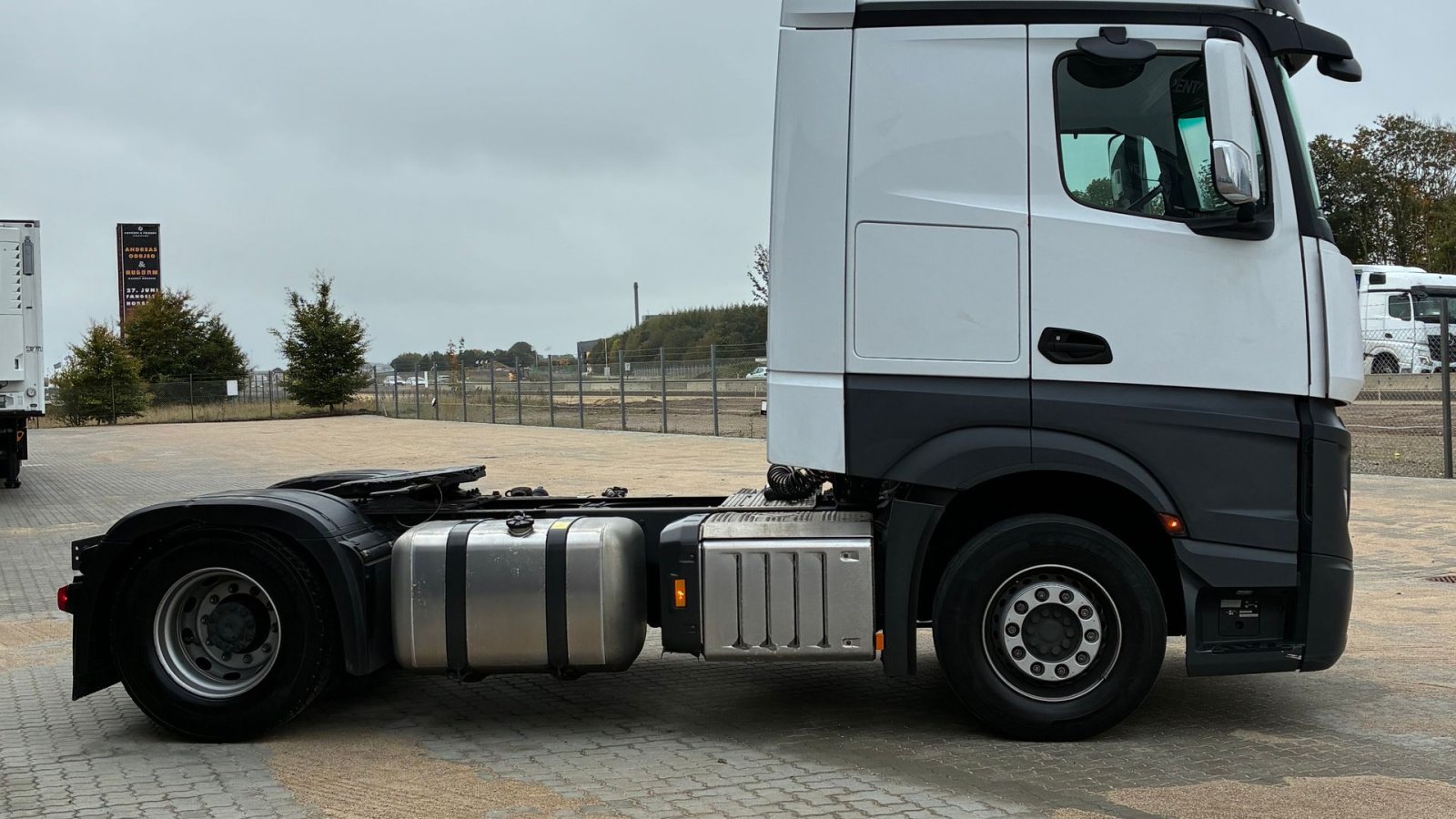 LKW des Typs Mercedes-Benz Actros 1845 GIGASPACE, Gebrauchtmaschine in Hedensted (Bild 3)