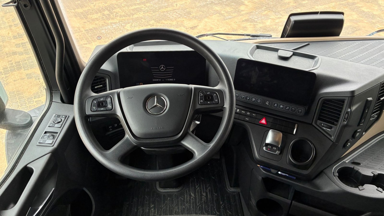 LKW des Typs Mercedes-Benz Actros 1845 GIGASPACE, Gebrauchtmaschine in Hedensted (Bild 12)