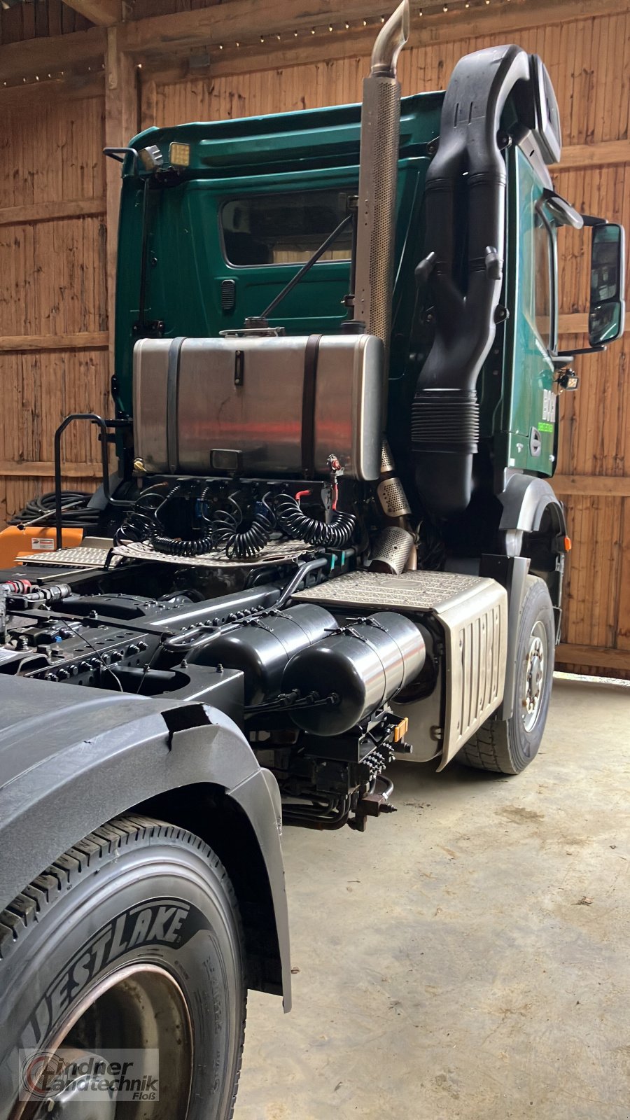 LKW of the type Mercedes-Benz Arocs 2045 AgroTruck, Gebrauchtmaschine in Floss (Picture 2)