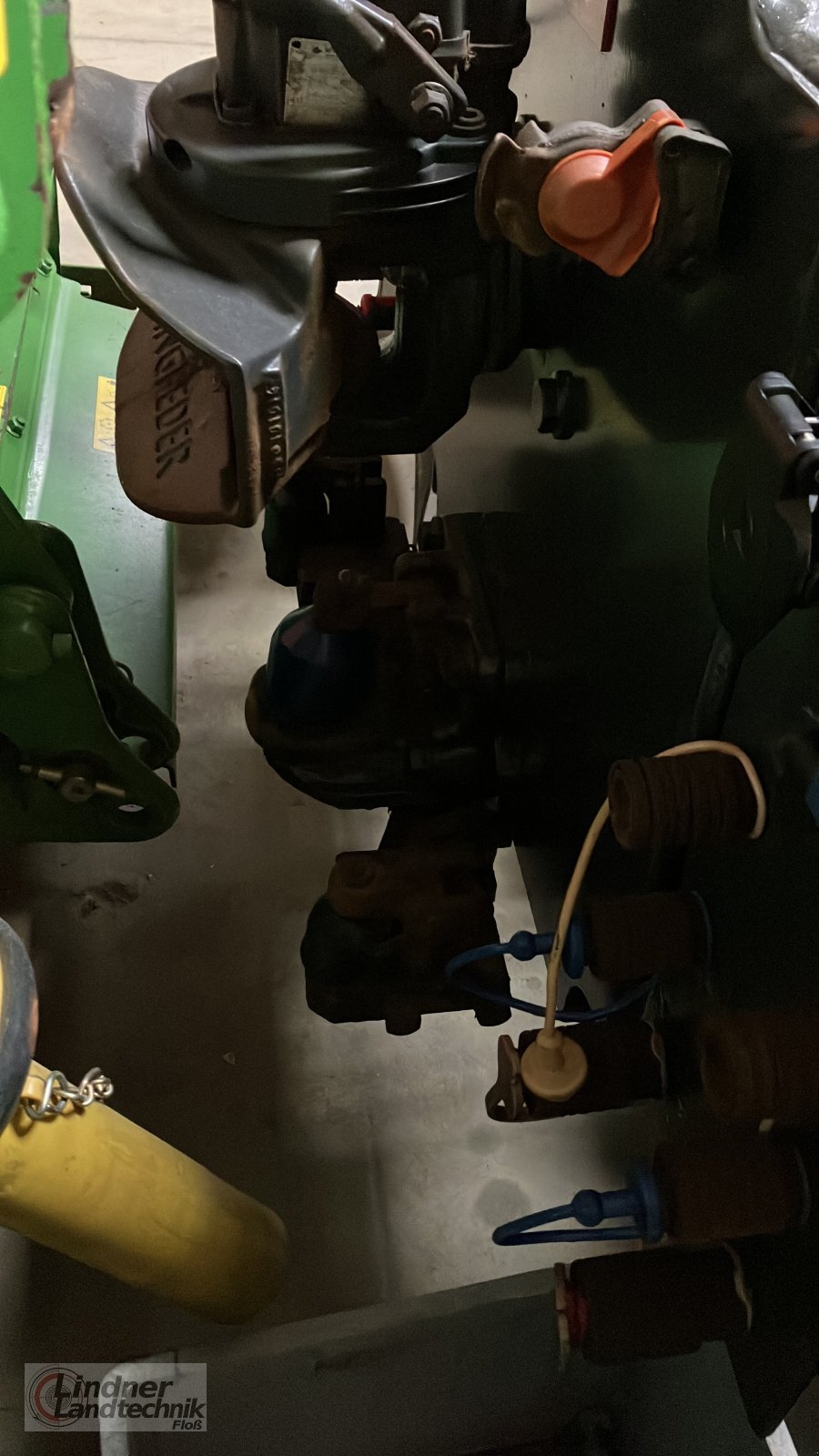 LKW of the type Mercedes-Benz Arocs 2045 AgroTruck, Gebrauchtmaschine in Floss (Picture 5)