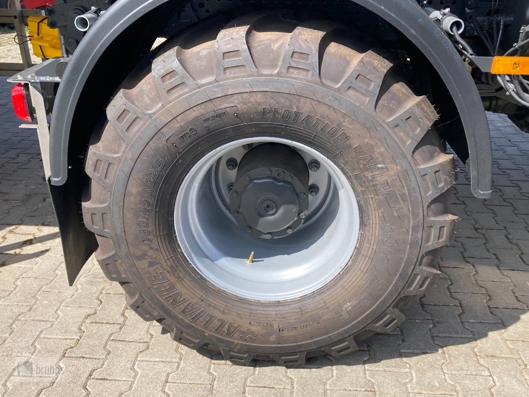 LKW des Typs Mercedes-Benz Arocs 2048 Agrotruck-Lof Sattelzugmaschine, Gebrauchtmaschine in Karstädt (Bild 8)