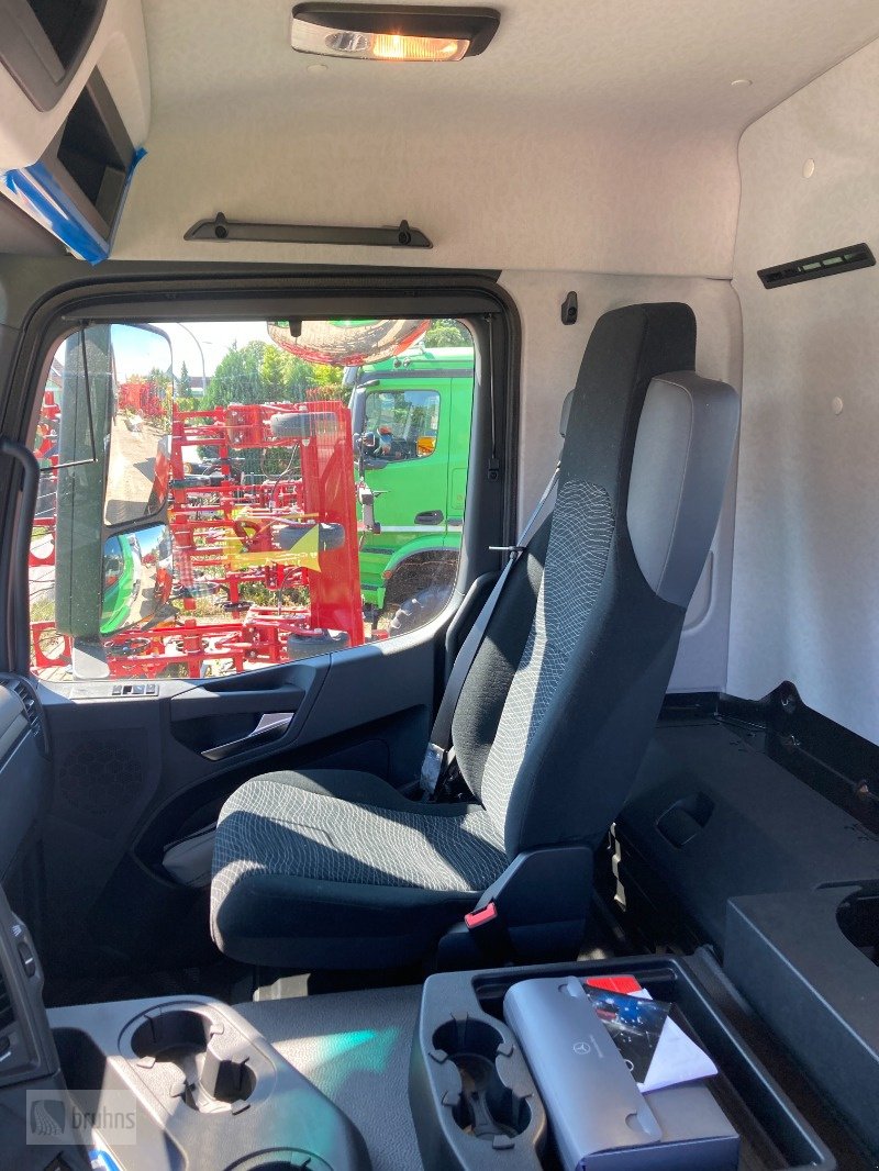 LKW des Typs Mercedes-Benz Arocs 2048 Agrotruck-Lof Sattelzugmaschine, Gebrauchtmaschine in Karstädt (Bild 12)