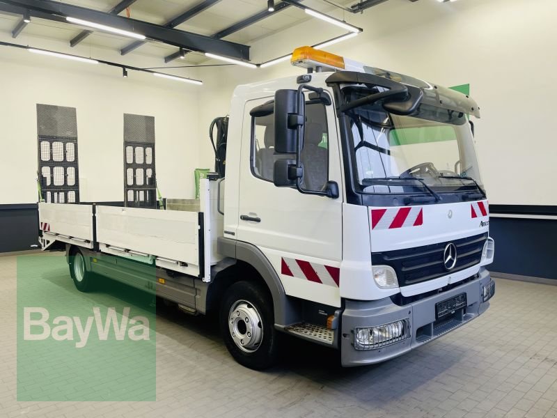 LKW типа Mercedes-Benz Atego 924 L Rampen+Kran, Gebrauchtmaschine в Manching