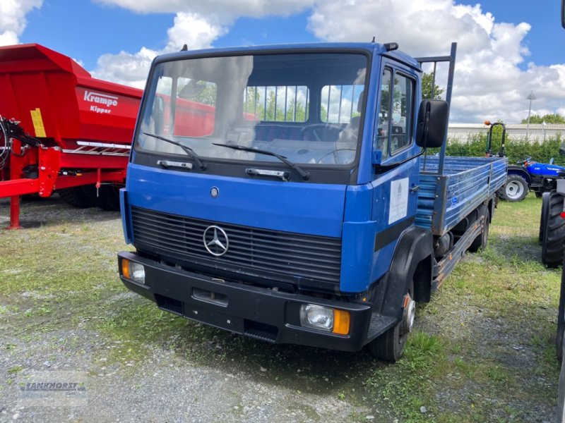 LKW of the type Mercedes-Benz MB 814, Gebrauchtmaschine in Aurich (Picture 1)