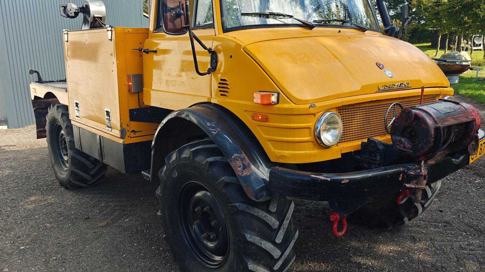LKW of the type Mercedes-Benz Unimog 416 Unimog 416 Bjærgningskøretøj, Gebrauchtmaschine in Vejen (Picture 2)