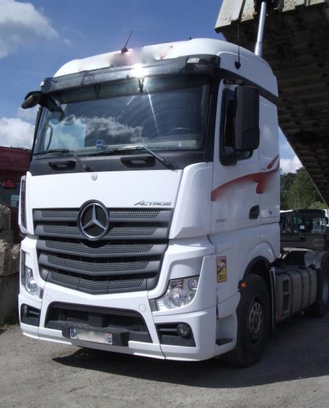 LKW typu Mercedes 5 tracteurs routiers 1 Lot, Gebrauchtmaschine v Bourron Marlotte (Obrázek 3)