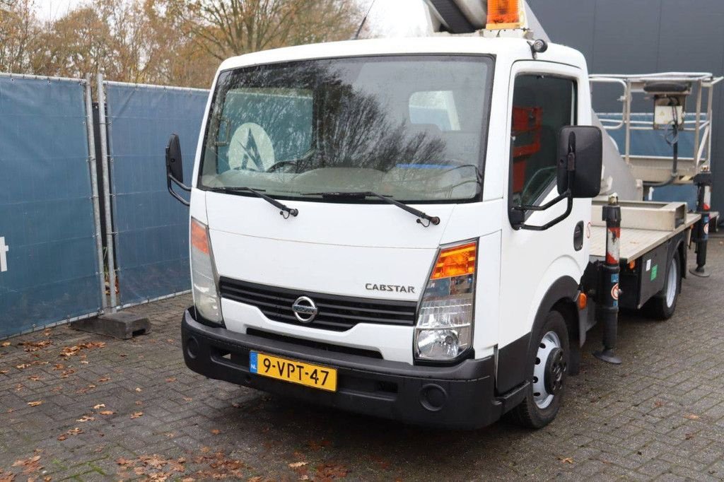 LKW typu Nissan CABSTAR, Gebrauchtmaschine w Antwerpen (Zdjęcie 11)