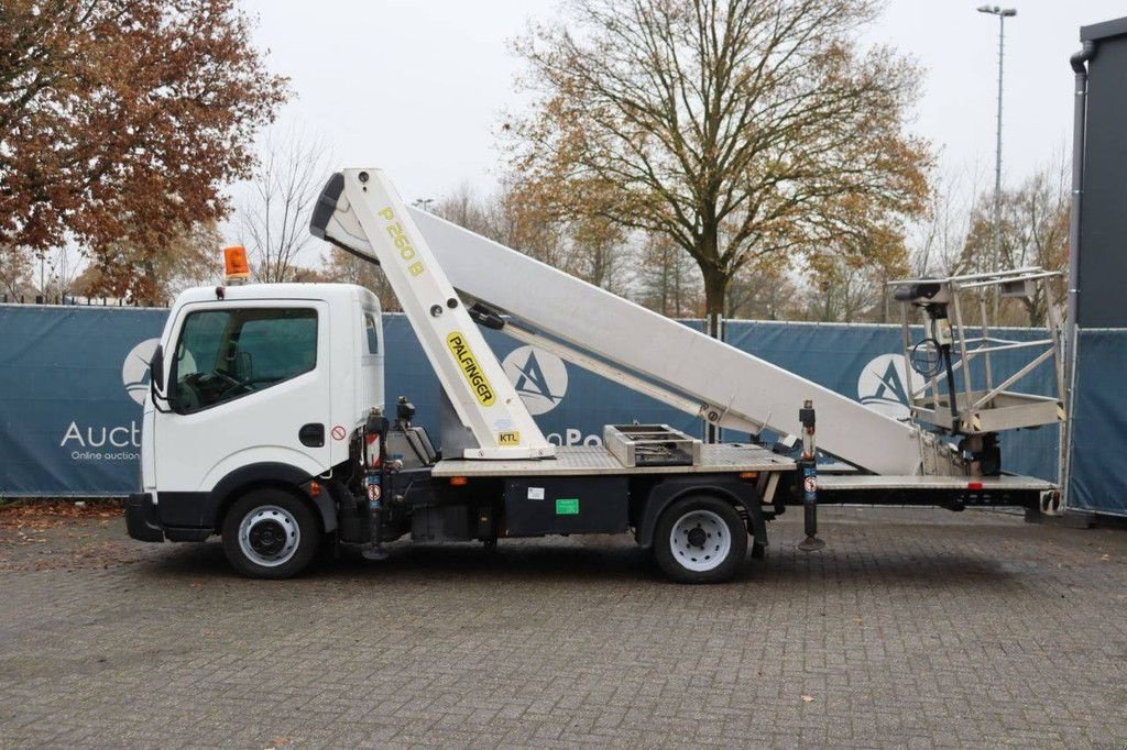 LKW typu Nissan CABSTAR, Gebrauchtmaschine w Antwerpen (Zdjęcie 2)