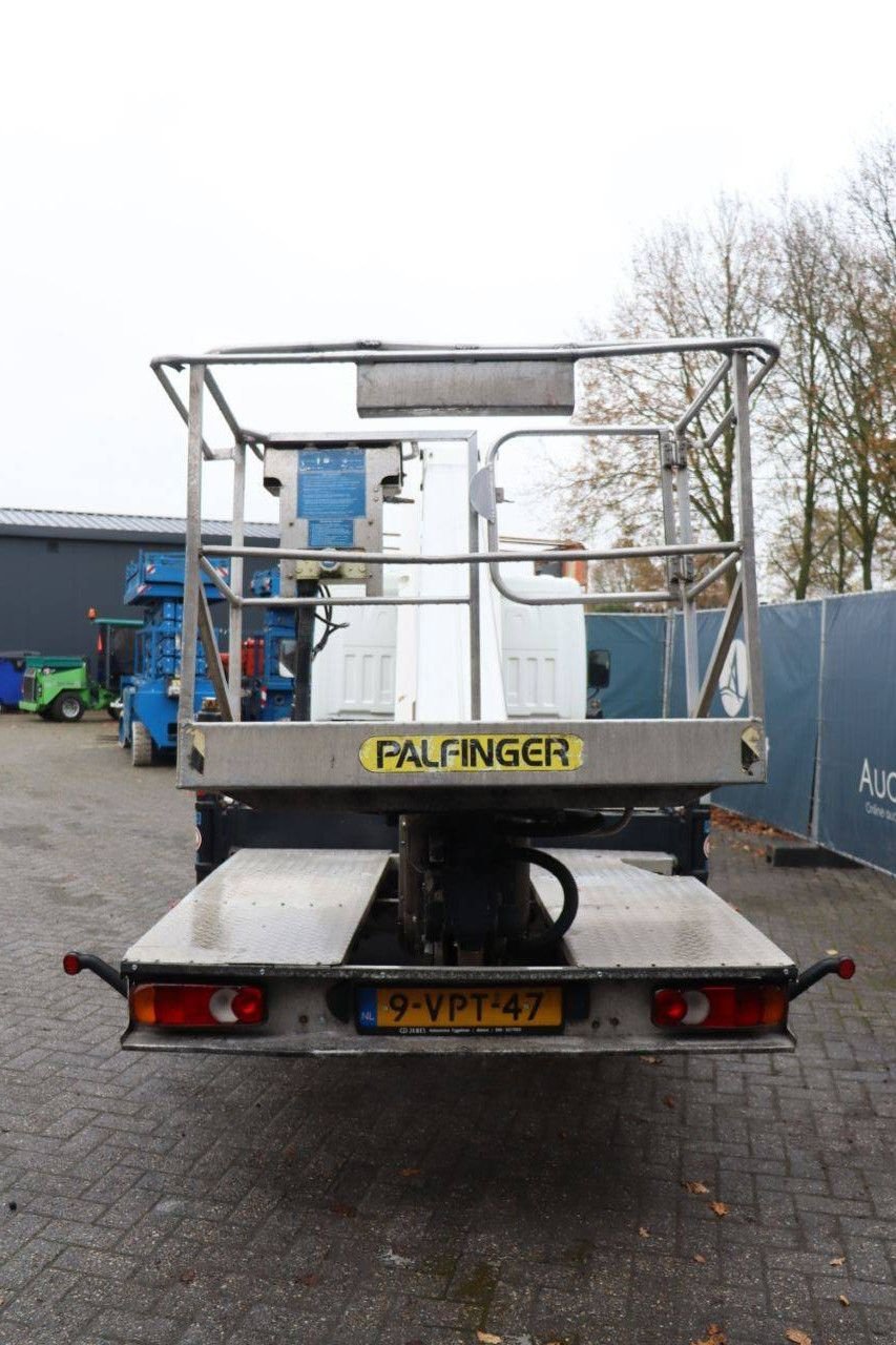 LKW typu Nissan CABSTAR, Gebrauchtmaschine w Antwerpen (Zdjęcie 5)