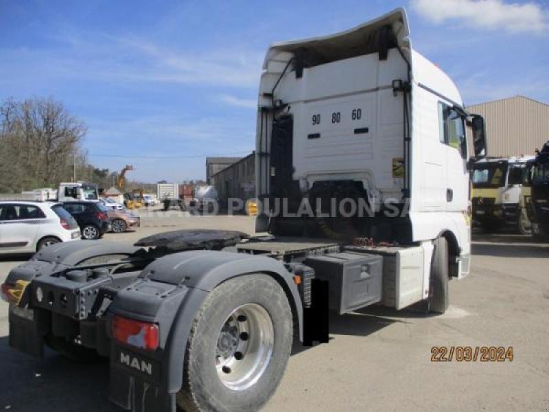 LKW tipa Renault 280 E6 D18 4X2, Gebrauchtmaschine u Bourron Marlotte (Slika 1)