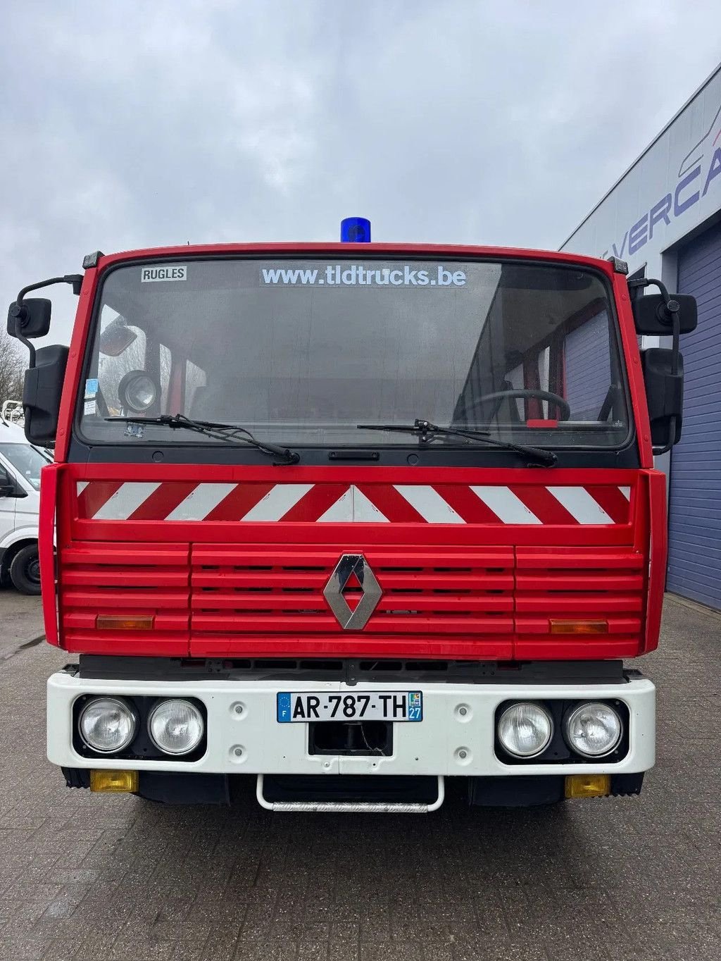 LKW του τύπου Renault G230 **FIRETRUCK-WATERTANK-PUMP**, Gebrauchtmaschine σε Kessel (Φωτογραφία 2)