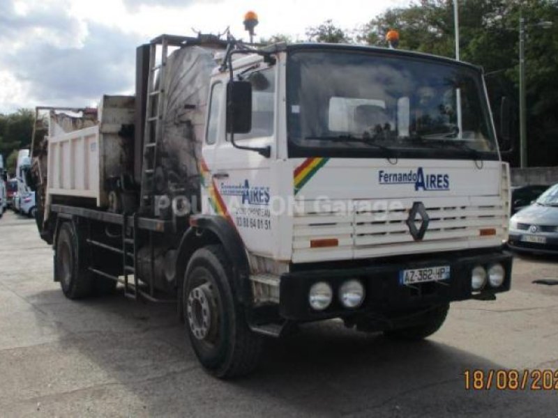 LKW of the type Renault Gamme G, Gebrauchtmaschine in Bourron Marlotte (Picture 1)
