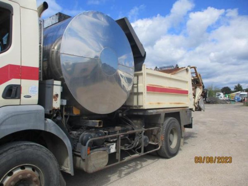 LKW des Typs Renault KERAX 320 Dci goudronneuse, Gebrauchtmaschine in Bourron Marlotte (Bild 5)