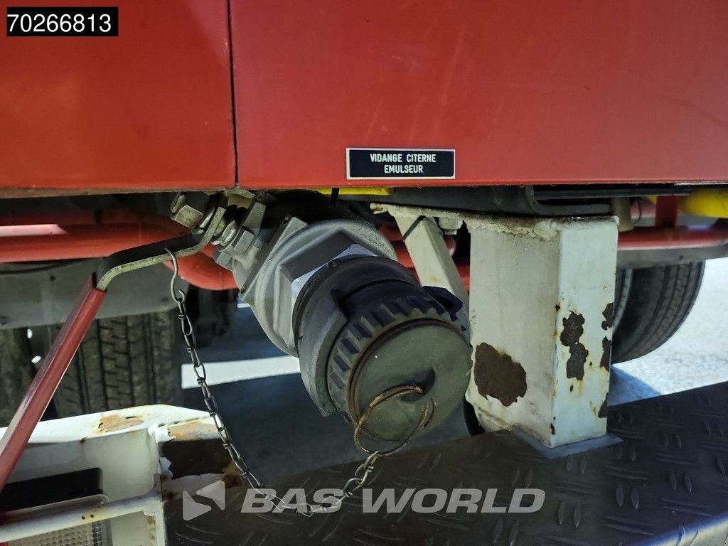LKW des Typs Renault Kerax 400 8X4 Feuerwehr Telma 12000L Manual Steelsuspension Euro, Gebrauchtmaschine in Veghel (Bild 10)