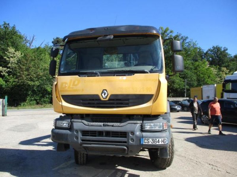 LKW des Typs Renault Kerax, Gebrauchtmaschine in Bourron Marlotte (Bild 2)