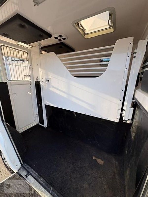 LKW типа Renault Master 2,3cdi BARBOT 2 Pferdetransporter 5 Sitzer 3,5t., Gebrauchtmaschine в Gevelsberg (Фотография 5)