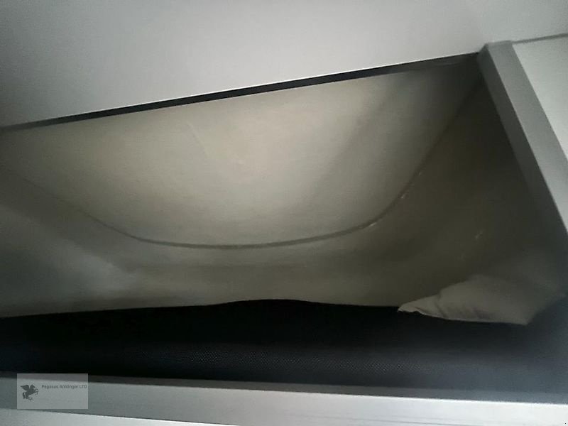 LKW des Typs Renault Master 2 Pferdetransporter 4-Sitzer 1.Hd Top Sleeper 2023, Gebrauchtmaschine in Gevelsberg (Bild 10)