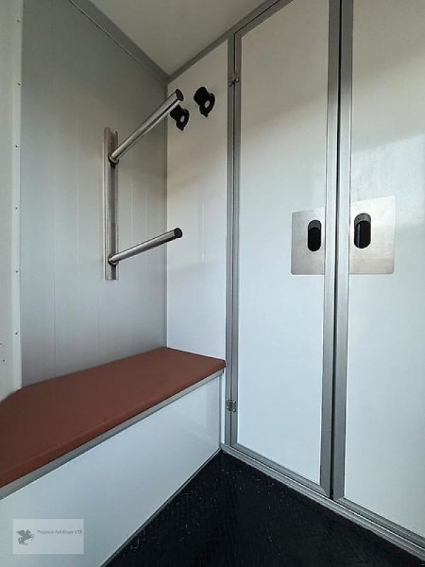 LKW des Typs Renault Master JL Horsetruck 2 Pferdetransporter Vollalu 1.Hnd, Gebrauchtmaschine in Gevelsberg (Bild 9)