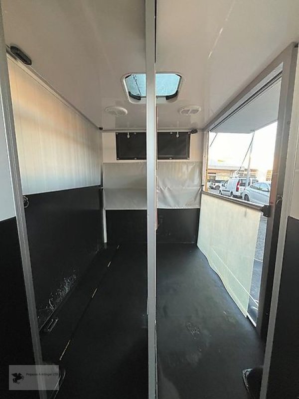 LKW des Typs Renault Master JL Horsetruck 2 Pferdetransporter Vollalu 1.Hnd, Gebrauchtmaschine in Gevelsberg (Bild 11)