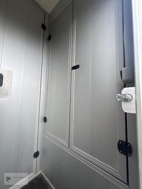 LKW del tipo Renault Master JL Mini 2 Pferdetransporter Vollalukoffer 3,5t., Gebrauchtmaschine en Gevelsberg (Imagen 12)