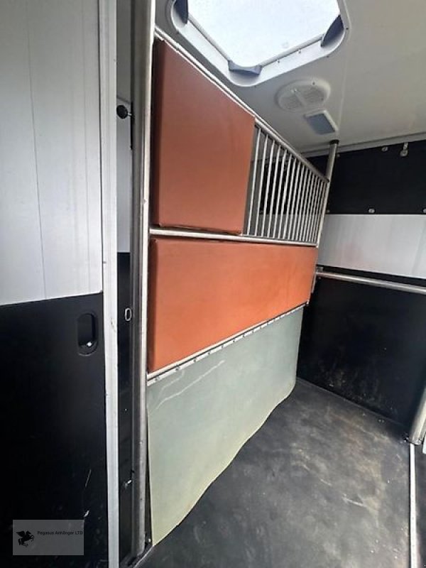 LKW del tipo Renault Master JL Mini 2 Pferdetransporter Vollalukoffer 3,5t., Gebrauchtmaschine en Gevelsberg (Imagen 9)