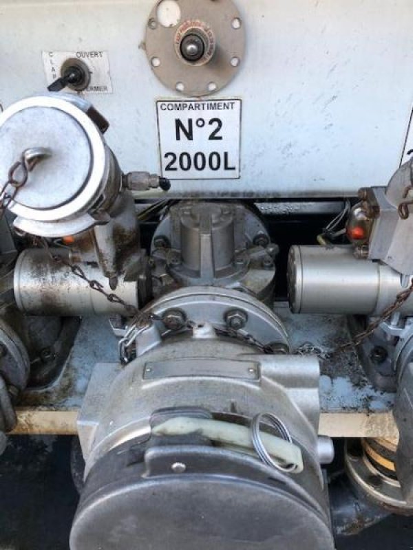 LKW типа Renault MIDLUM 270.16 4x2 CITERNE CM 64  11 000 L, Gebrauchtmaschine в Bourron Marlotte (Фотография 10)