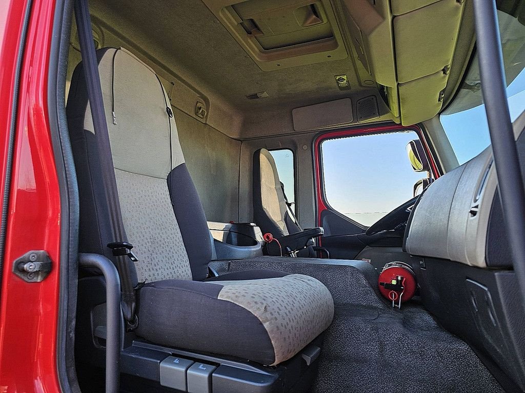 LKW des Typs Renault PREMIUM 380, Gebrauchtmaschine in Vuren (Bild 8)
