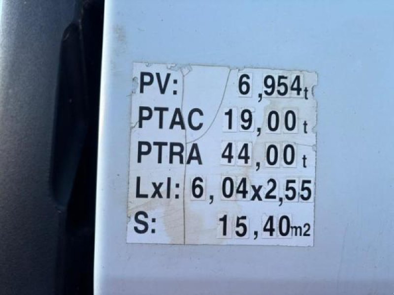 LKW des Typs Renault PREMIUM 450 dxi, Gebrauchtmaschine in Bourron Marlotte (Bild 8)