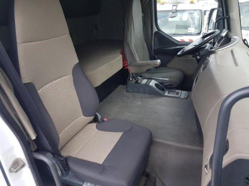 LKW des Typs Renault PREMIUM LANDER 460 dxi, Gebrauchtmaschine in Bourron Marlotte (Bild 11)