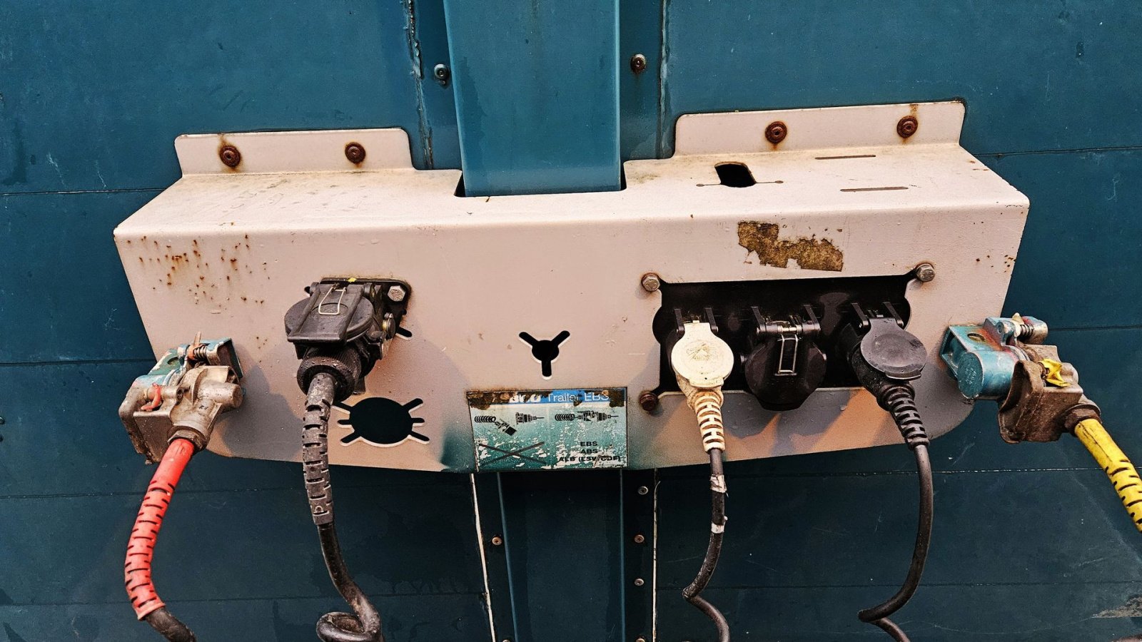 LKW des Typs Renders Gardintrailer / nysynet / 4 drejbare aksler / truckbeslag, Gebrauchtmaschine in Arden (Bild 13)