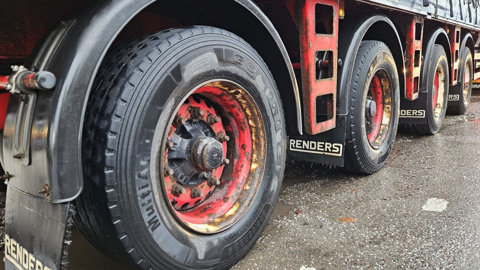 LKW des Typs Renders Gardintrailer / nysynet / 4 drejbare aksler / truckbeslag, Gebrauchtmaschine in Arden (Bild 7)