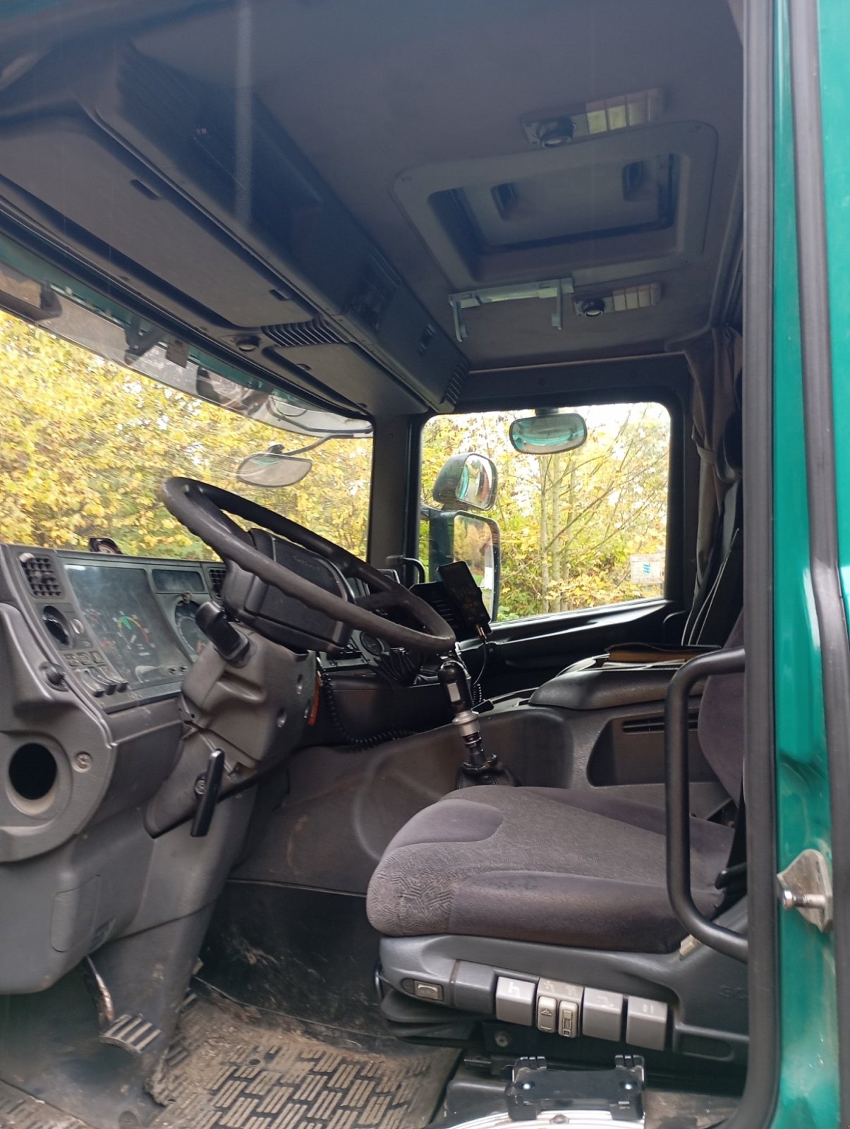 LKW des Typs Scania 124L-420, Gebrauchtmaschine in achslach (Bild 3)