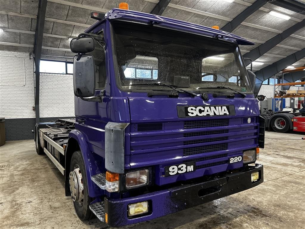LKW tip Scania 93 M - KUN 85.000 km, Gebrauchtmaschine in Haderup (Poză 3)