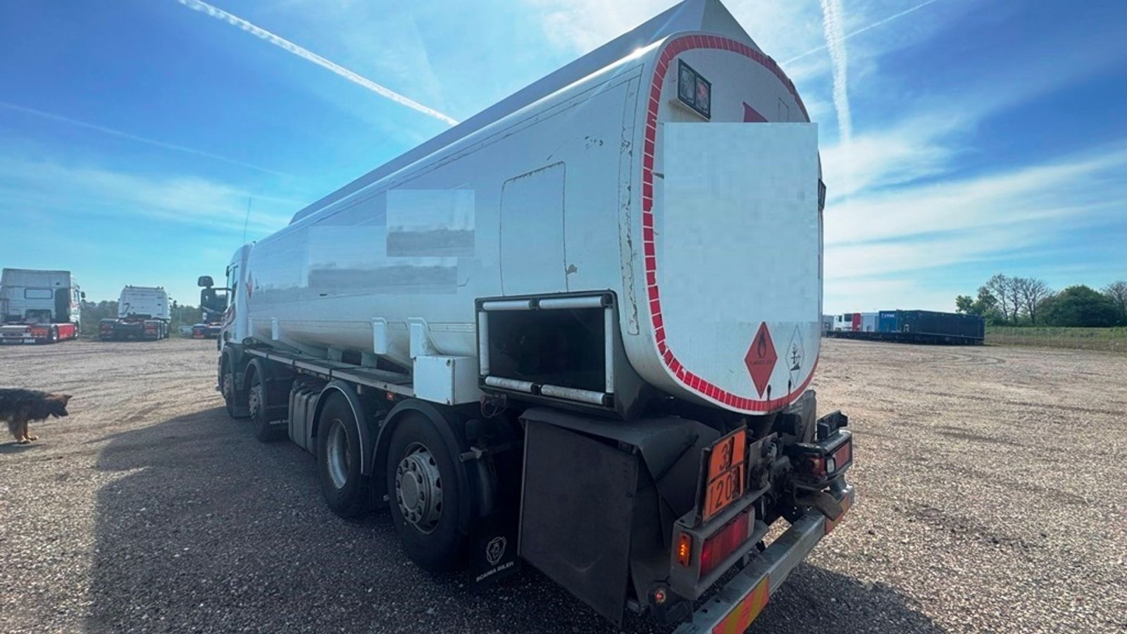 LKW tip Scania p380 tankbil, Gebrauchtmaschine in Vojens (Poză 10)