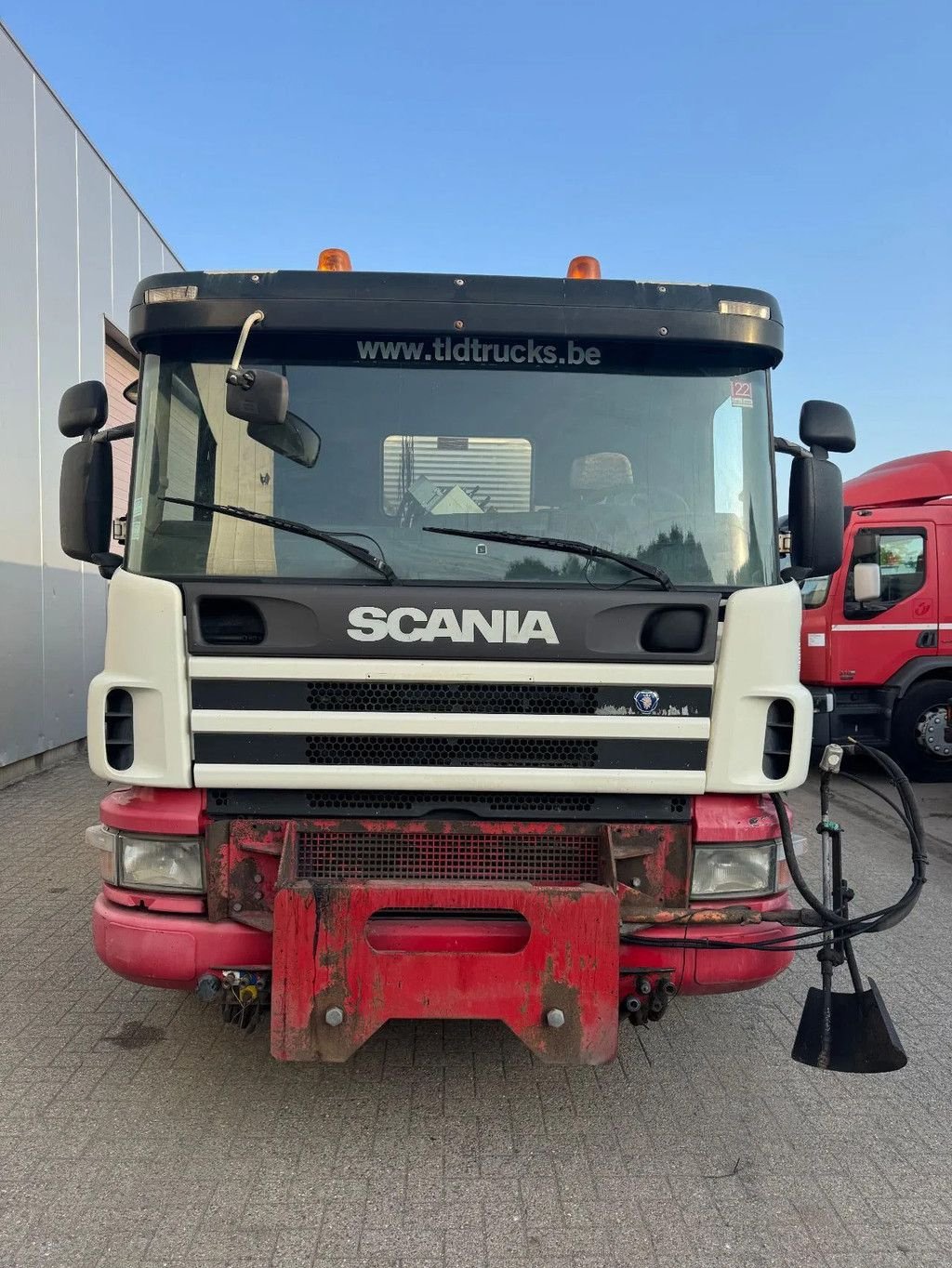 LKW des Typs Scania P94-300 **BURTEC BITUM SPRAYER-BELGIAN TRUCK**, Gebrauchtmaschine in Kessel (Bild 2)