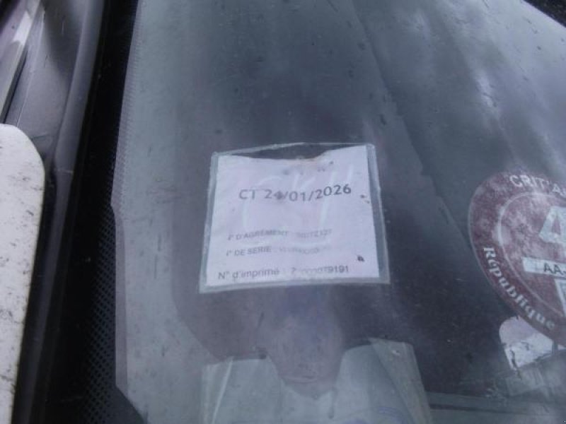 LKW vrste Scania R420, Gebrauchtmaschine v Bourron Marlotte (Slika 6)