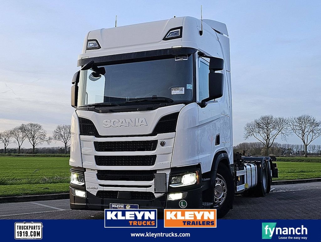 LKW of the type Scania R450, Gebrauchtmaschine in Vuren (Picture 1)