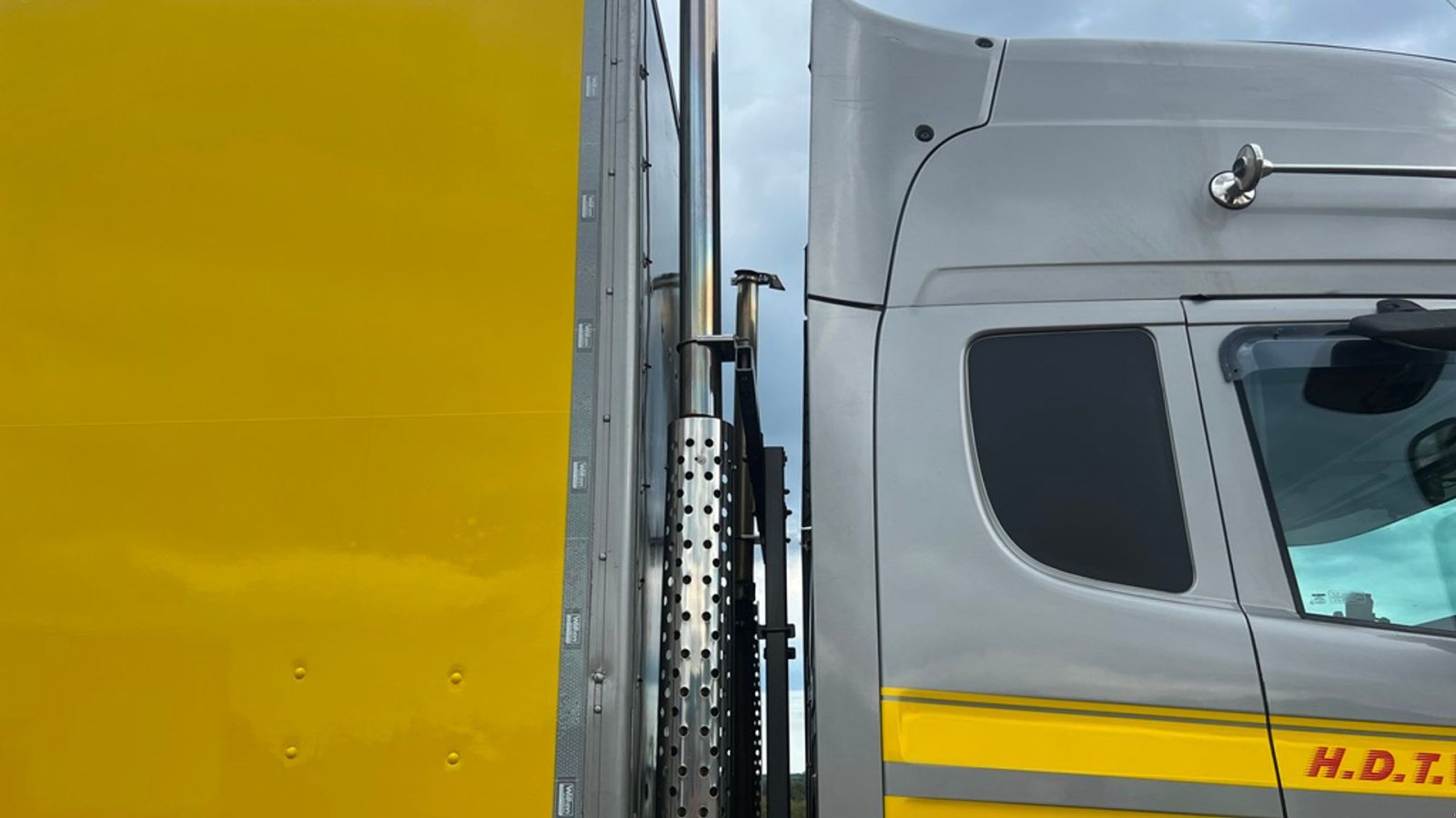 LKW of the type Scania T420 6x2, Gebrauchtmaschine in Vojens (Picture 9)