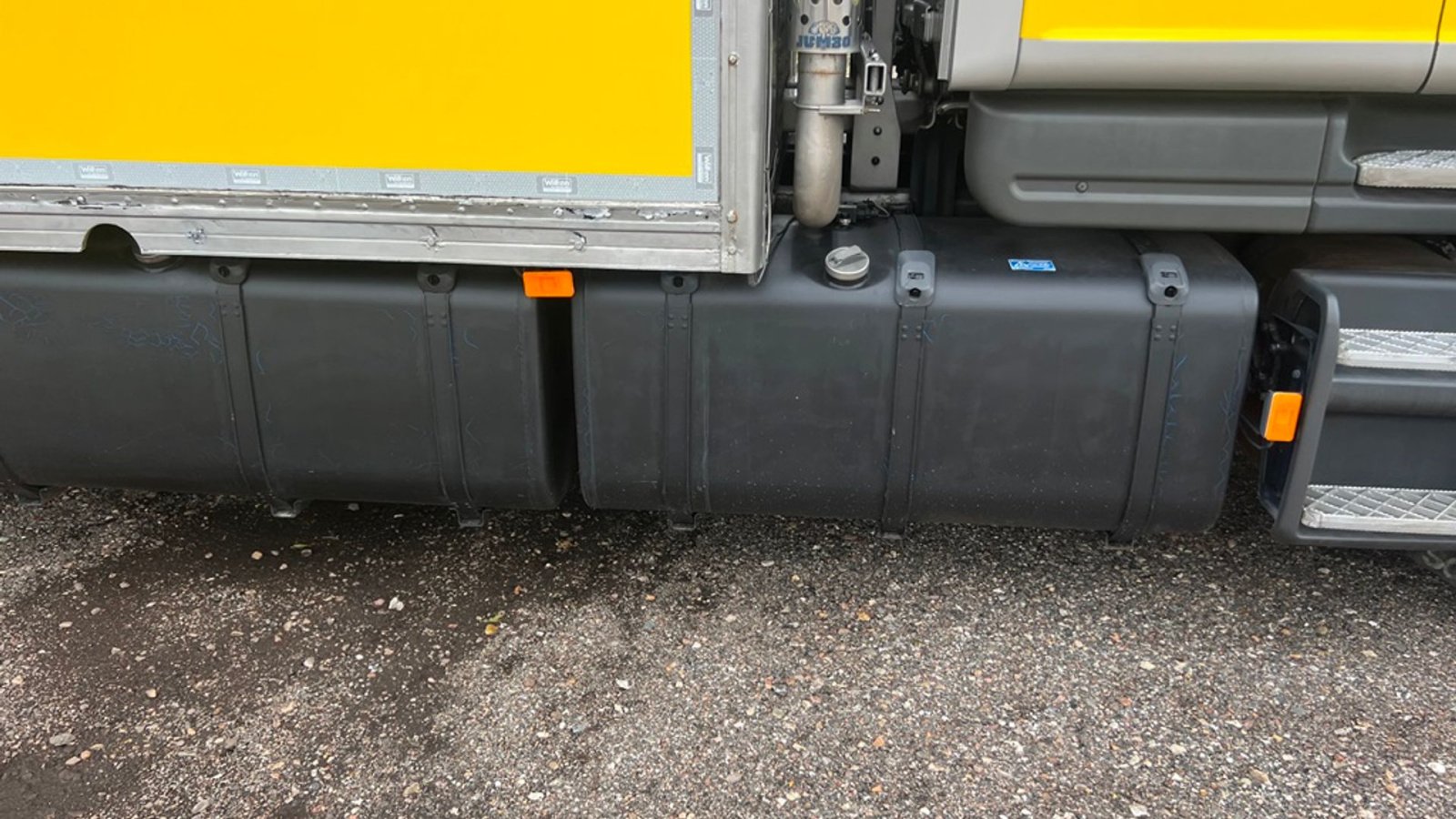 LKW of the type Scania T420 6x2, Gebrauchtmaschine in Vojens (Picture 10)