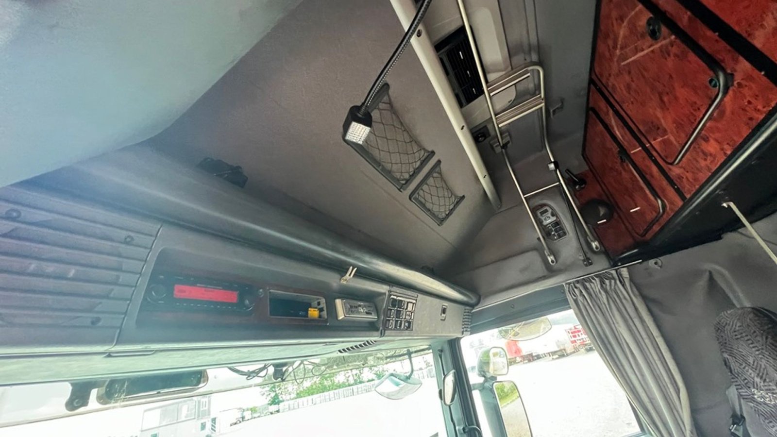 LKW of the type Scania T420 6x2, Gebrauchtmaschine in Vojens (Picture 15)