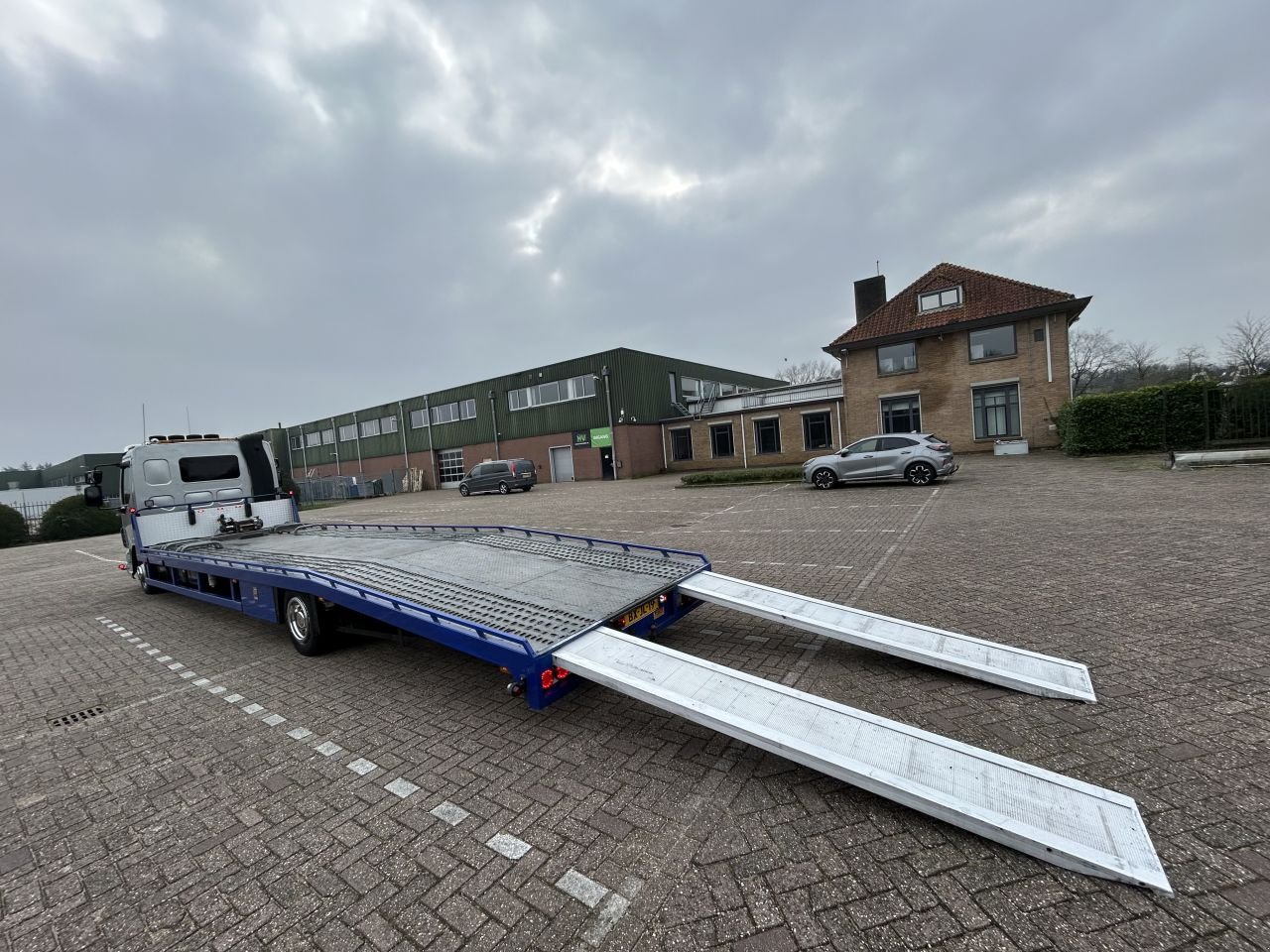 LKW typu Sonstige DAF LF 45.160 Tijhof autoambulan DAF LF 45.160 Tijhof autoambulan autotransporter C1 rijbewijs, Gebrauchtmaschine w Putten (Zdjęcie 7)