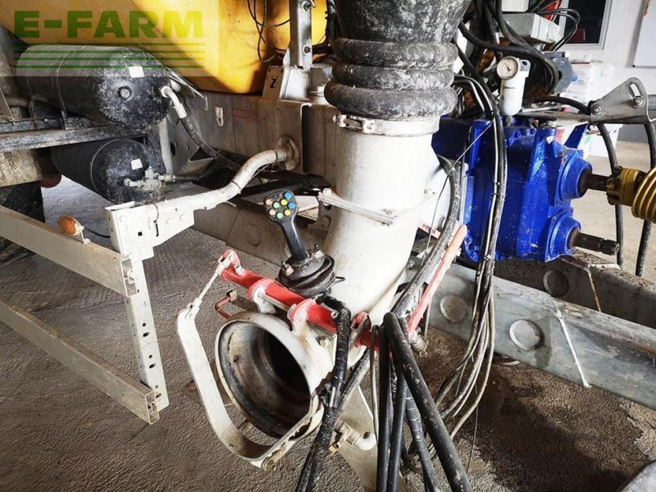 LKW Türe ait Sonstige light 18.500 polyesterfass mit unfallschaden, Gebrauchtmaschine içinde SANKT MARIENKIRCHEN BEI SCHÄRDING (resim 9)