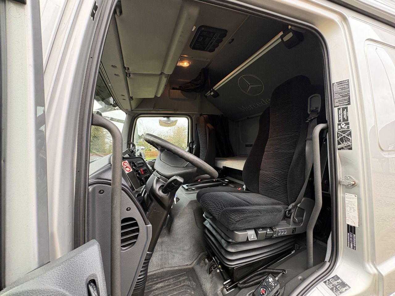 LKW del tipo Sonstige Mercedes Atego 1530 euro 6 Depanneur / Depannage / Recovery, Gebrauchtmaschine en Putten (Imagen 8)