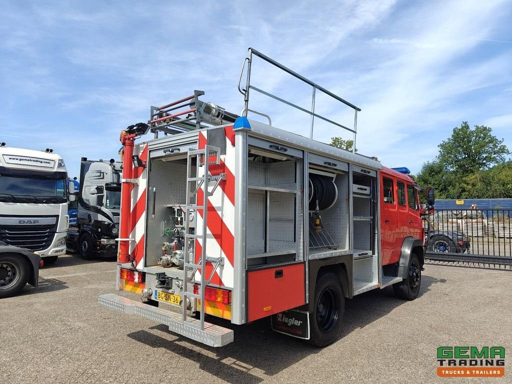 LKW des Typs Sonstige Mercedes Benz 1124 AF 4x4 Dubbelcab 6Cil - 8 Pers - Ziegler TS - Tankautospuit, Gebrauchtmaschine in Oud Gastel (Bild 3)