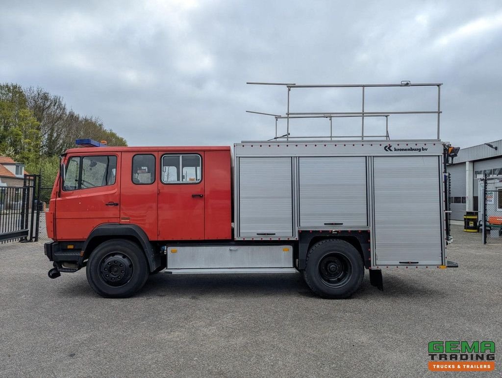 LKW типа Sonstige Mercedes Benz 1124 AF 4x4 Dubbelcab 6Cil - 9 Pers - Kronenburg Tankautospuit T, Gebrauchtmaschine в Oud Gastel (Фотография 11)