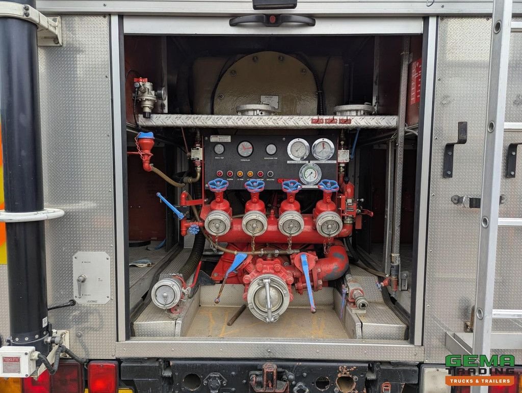 LKW типа Sonstige Mercedes Benz 1124 AF 4x4 Dubbelcab 6Cil - 9 Pers - Kronenburg Tankautospuit T, Gebrauchtmaschine в Oud Gastel (Фотография 5)