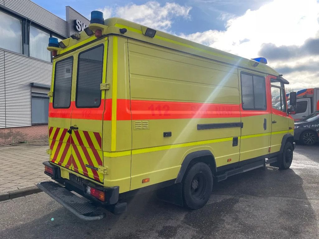 LKW des Typs Sonstige Mercedes Benz 614 D-KA Rettungsdienst 4x2 Zeer mooi !!, Gebrauchtmaschine in Kerkrade (Bild 3)